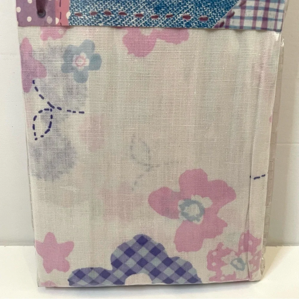 Holly Hobbie and Friends pretty patches valance new